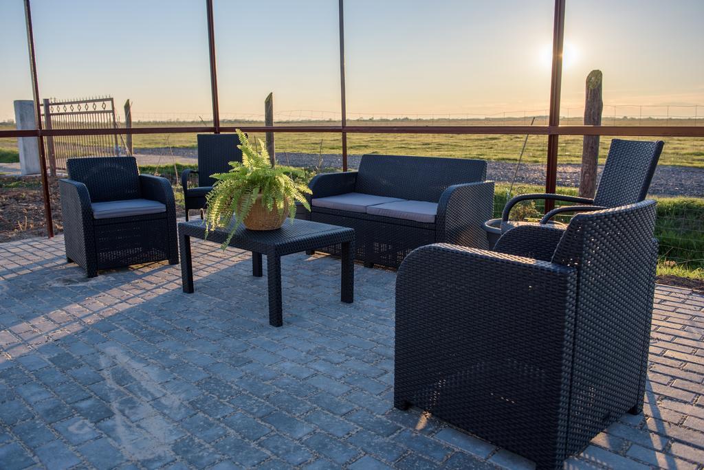 Hotel Centru De Recreere Kentaur Dorolţ Exteriér fotografie